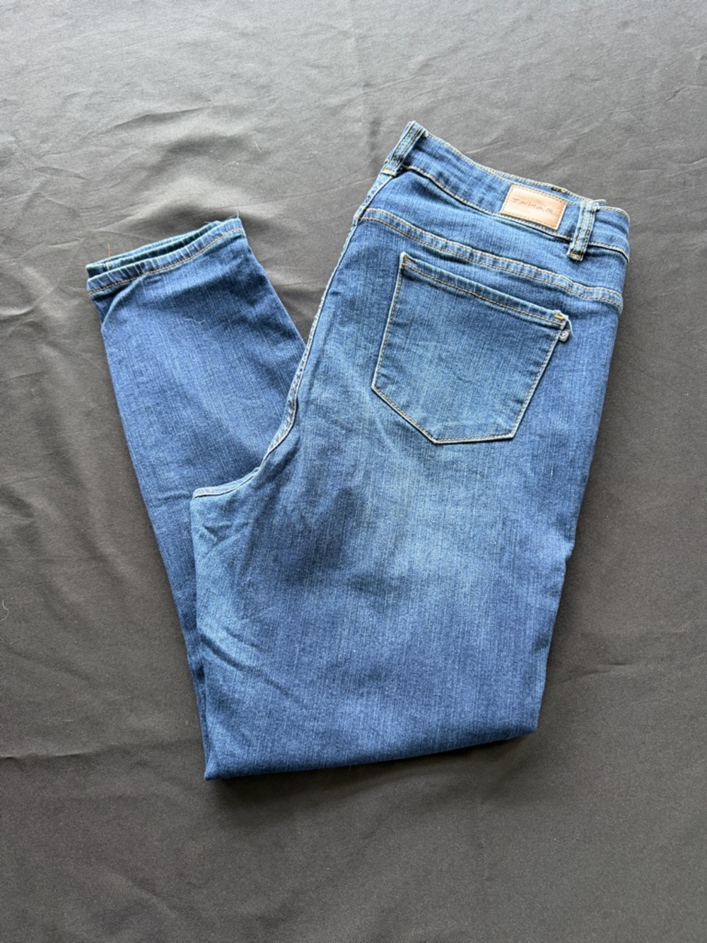 Tahari Women’s Indigo Chloe Fit Skinny Jeans Denim Size 16 - Picture 4 of 6